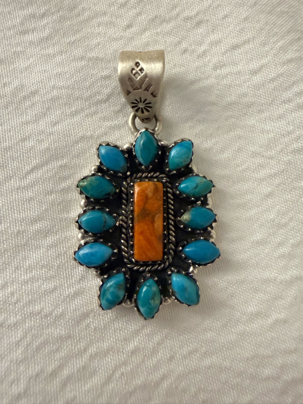 Nizhoni Traders - Kingman Turquoise and Orange Mojave Pendant. NWOT - Picture 5 of 5